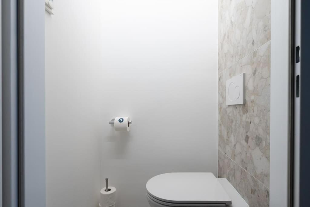 Artful 1Br Suite, City Nearby By Hm Wiedeń Zewnętrze zdjęcie